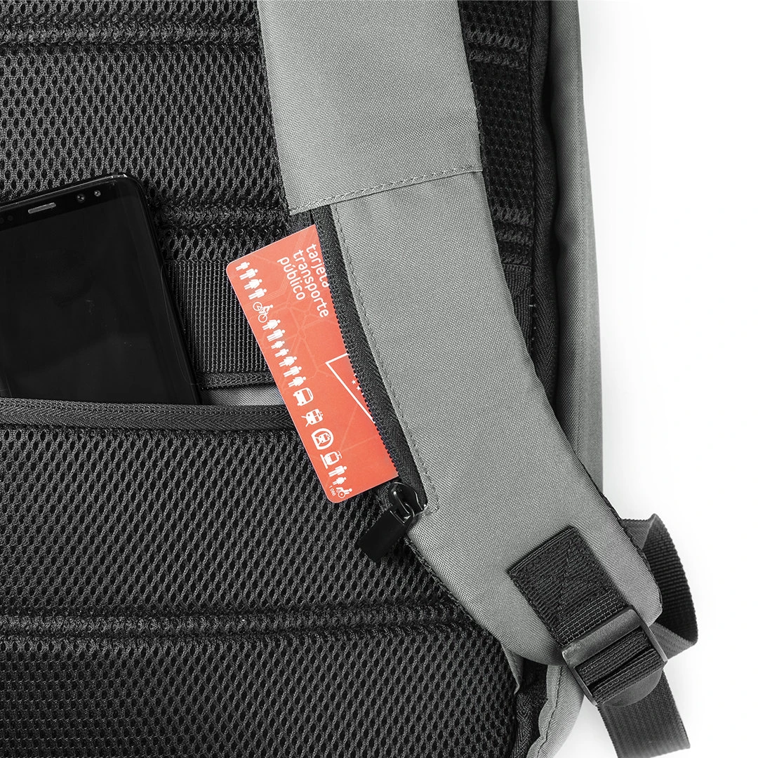 Mochila Antirrobo Danium - Detalle D1